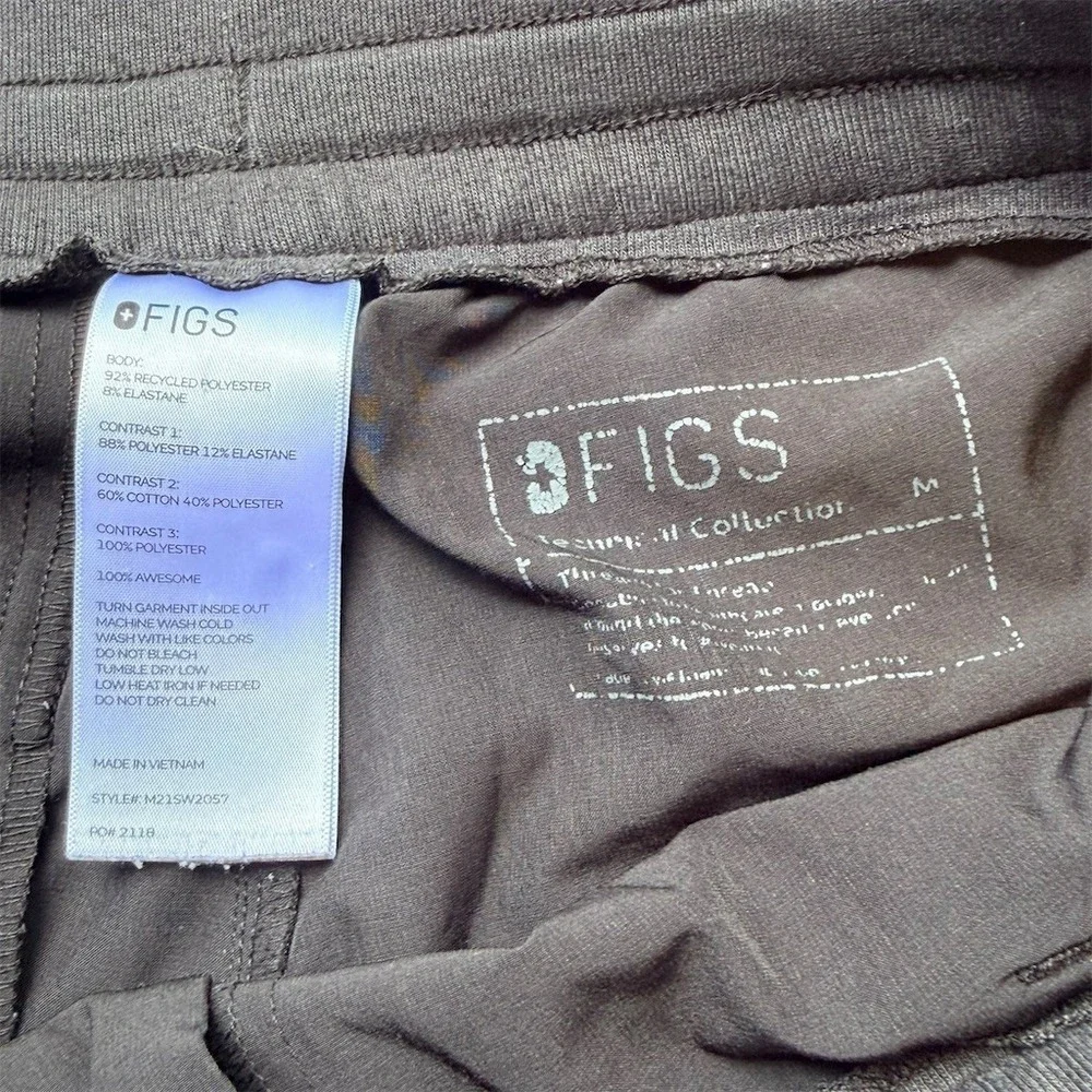 Figs men scrub